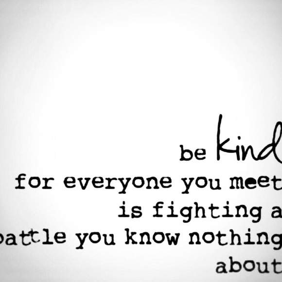 Meet ME 🎀 - Picture 4 of 5